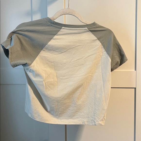 Taylor Swift 1989 baby Tee - Medium - Picture 3 of 3